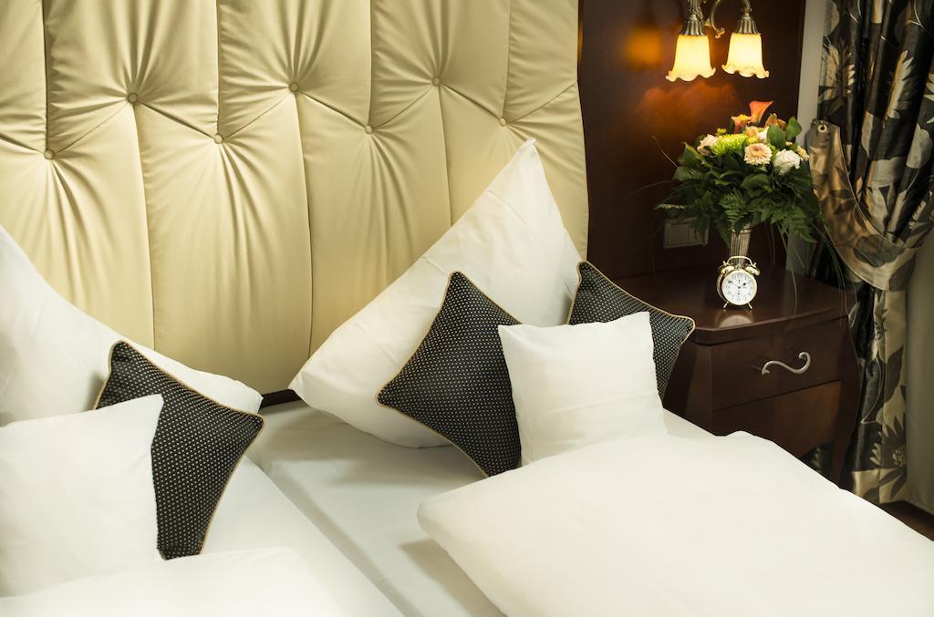 Residence Bellevue Boppard Bagian luar foto